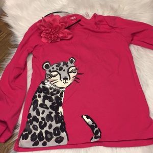 Pink long sleeve shirts with a flower headband